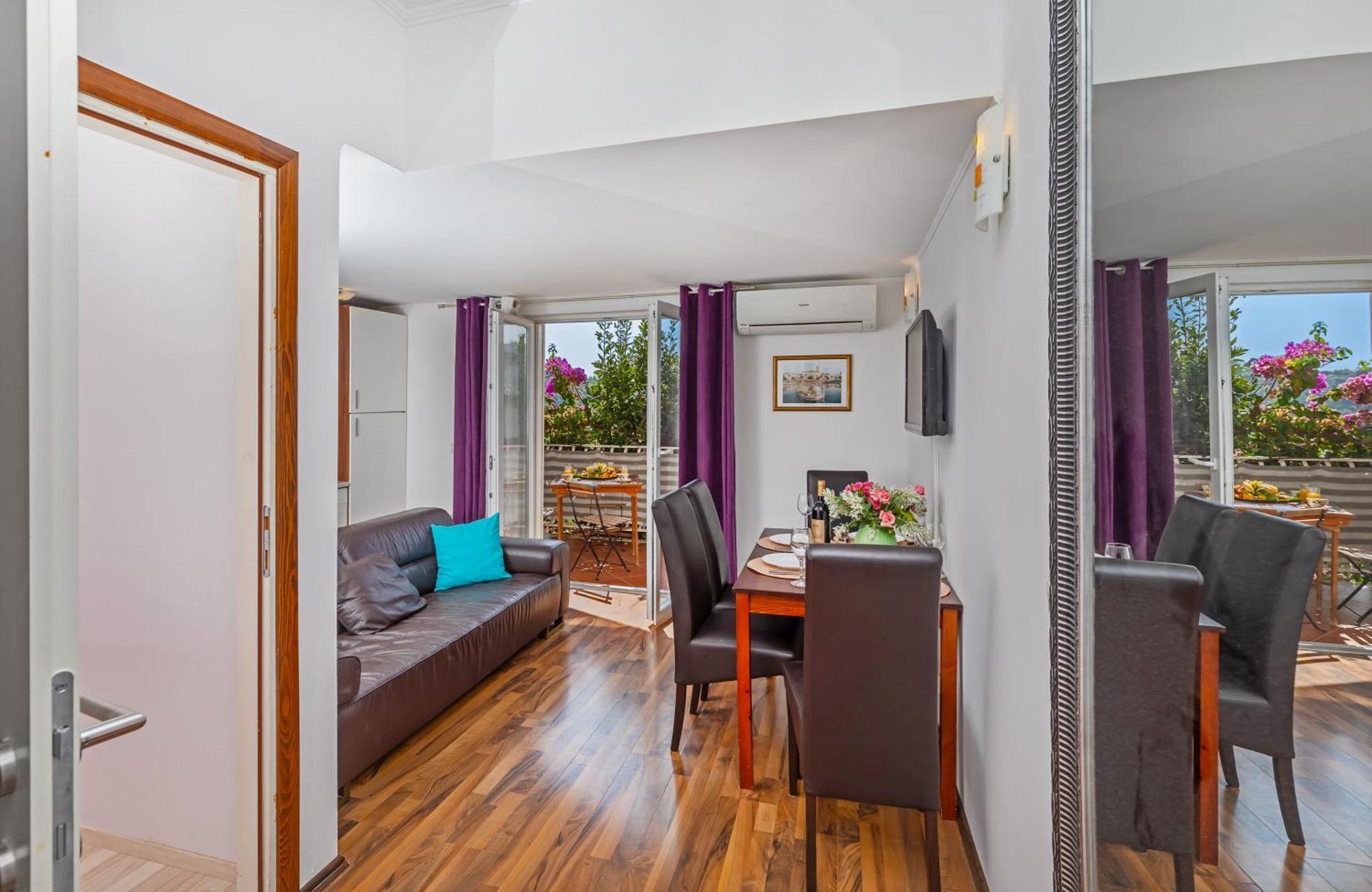 Apartment Ive Mlini Bagian luar foto