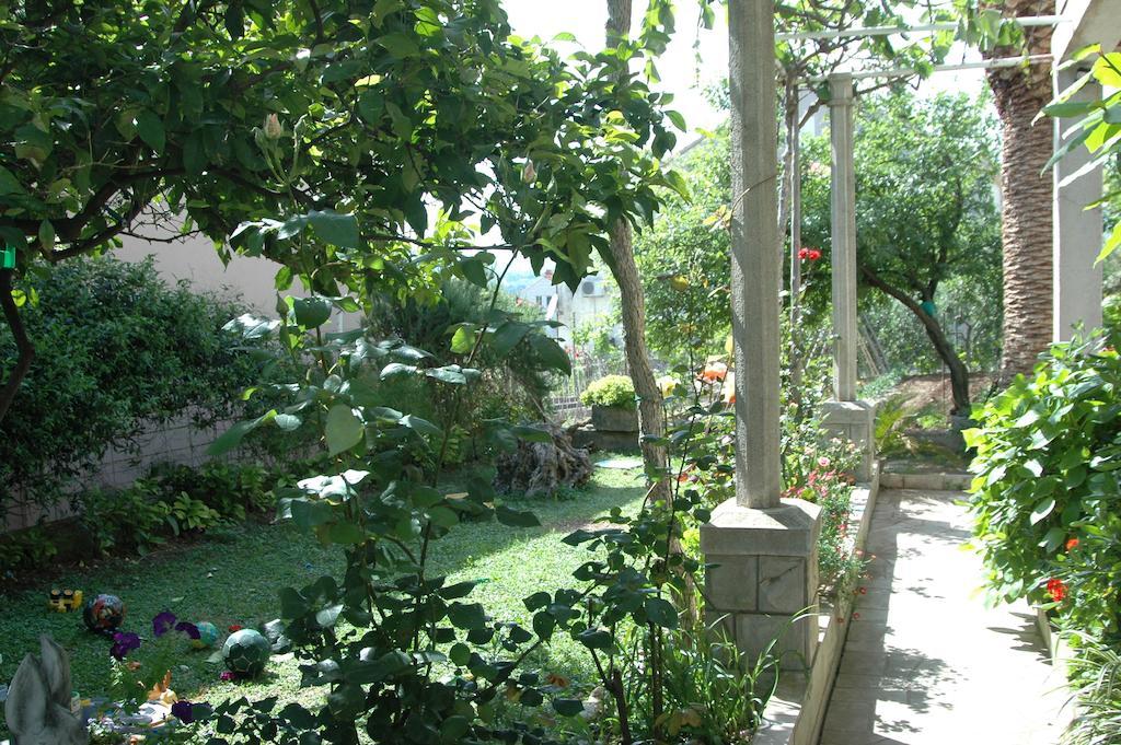 Apartment Ive Mlini Ruang foto