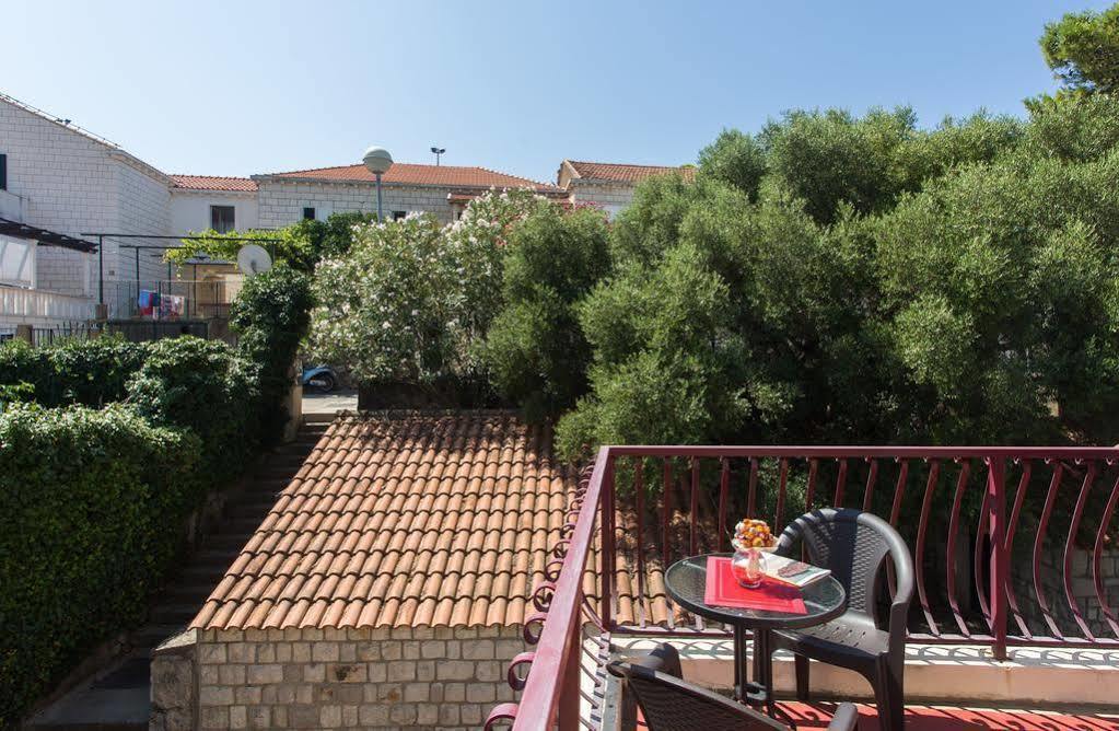 Apartment Ive Mlini Bagian luar foto